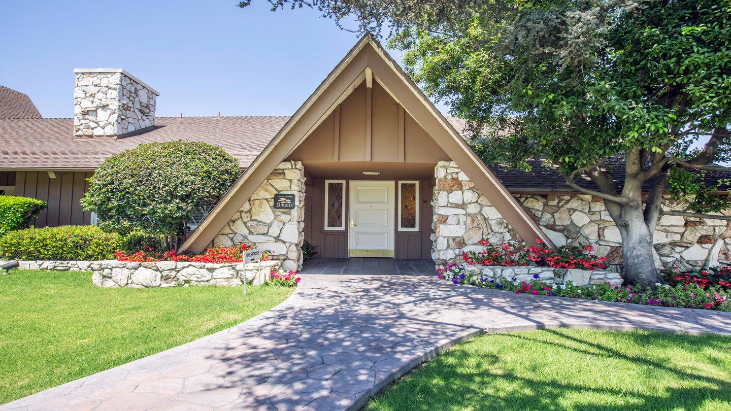 Gates Kingsley Funeral Directors Los Angeles